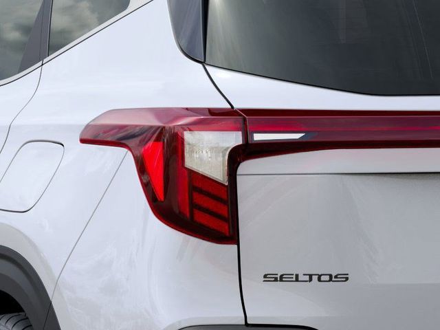 2025 Kia Seltos SX 11