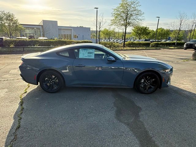2025 Ford Mustang GT photo