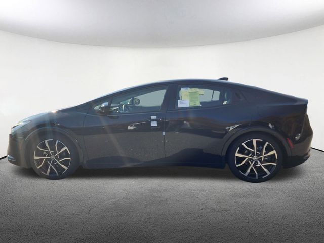 2024 Toyota Prius Prime XSE 9