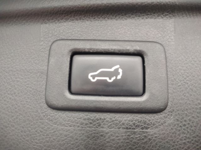 2016 Subaru Outback 3.6R photo