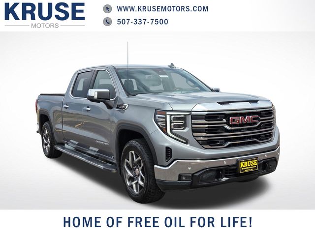 2023 GMC Sierra 4WD Crew Cab Short Box SLT's photo