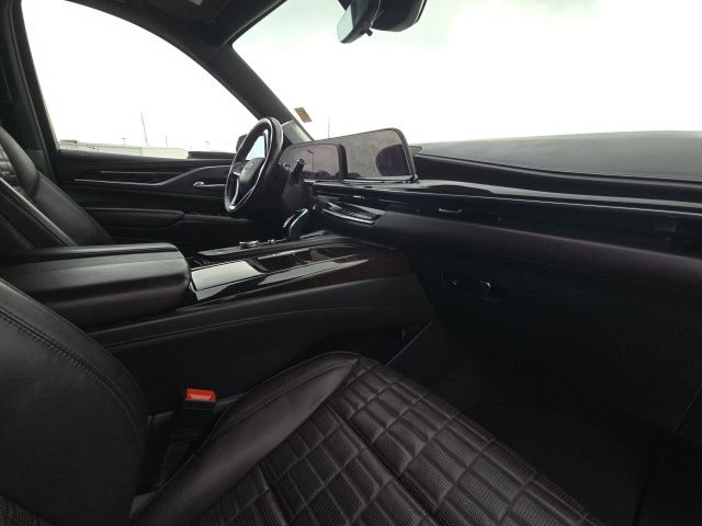 2021 Cadillac Escalade Sport Platinum:C02489