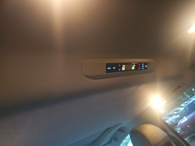 Used 2023 Toyota Sienna Van