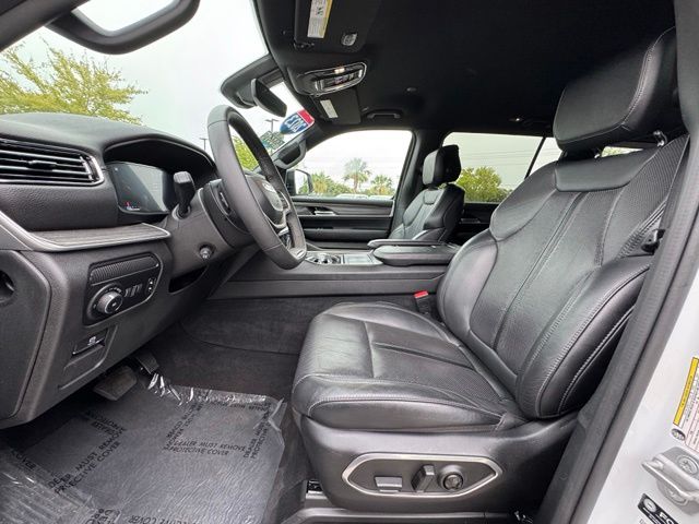 2023 Jeep Wagoneer Series II - Photo 29