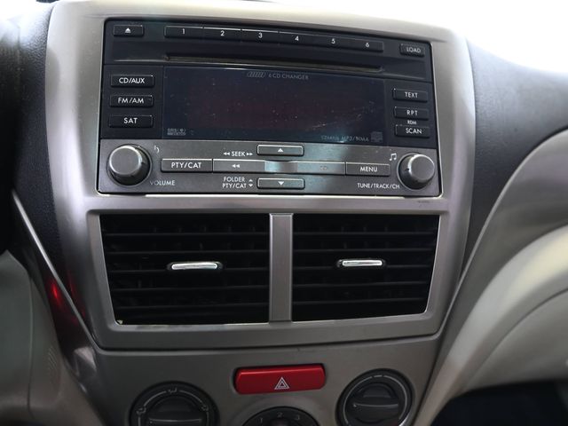 Used 2010 Black Subaru 2.5i image 11