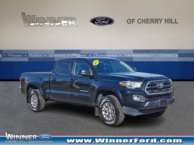 2017 Toyota Tacoma SR5 V6 Double Cab LB 4WD