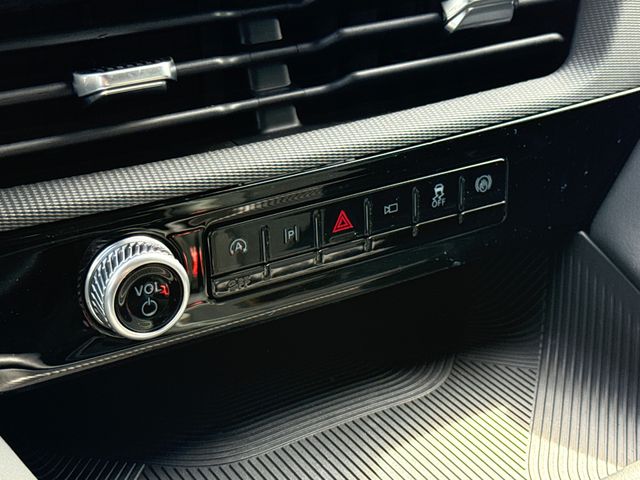 New 2026 White Ford Tremor image 27