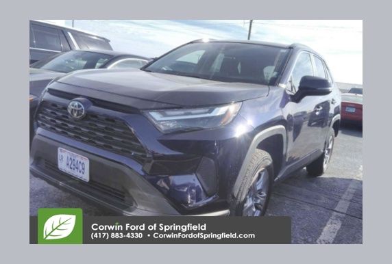 2025 Toyota RAV4 XLE AWD