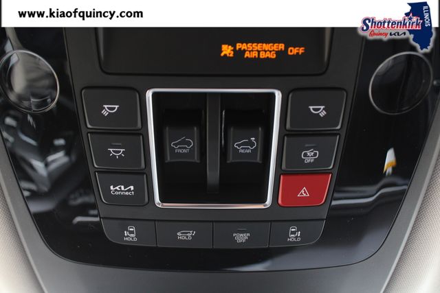 New 2026 Kia Carnival MPV Van