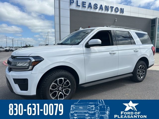 2024 Ford Expedition XLT's photo