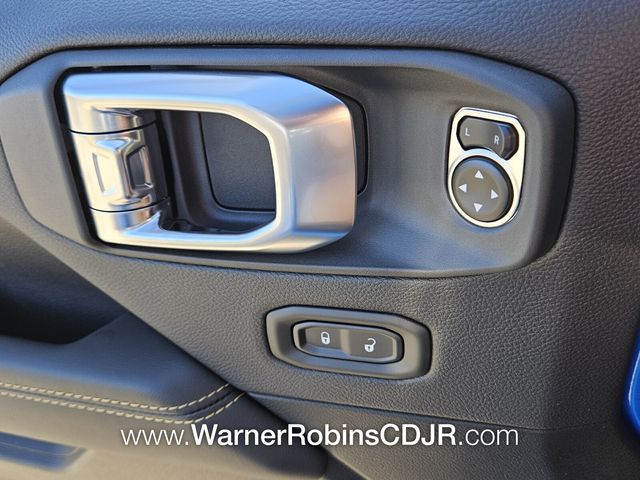 New 2026 Blue Jeep Sahara image 30