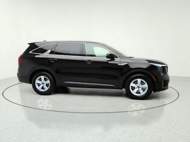 Used 2025 Kia Sorento SUV