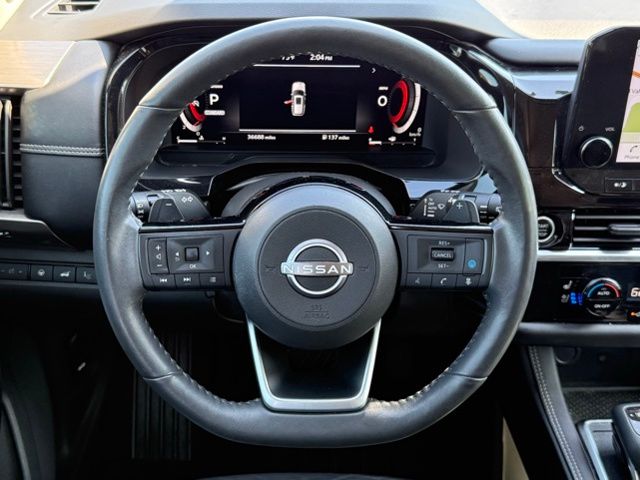 Used 2023 Nissan Pathfinder SUV