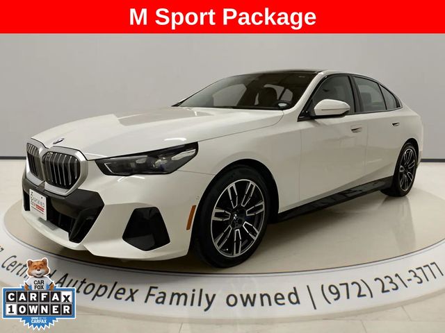 Alpine White 2026 BMW 5 Series Sedan Rear-Wheel Drive 8-Speed Automatic