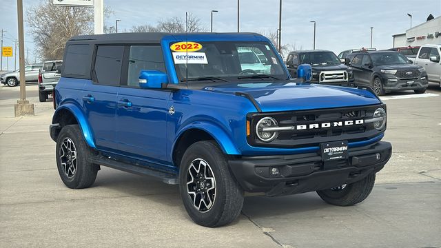 2022 Ford Bronco Outer Banks 4-Door 4WD
