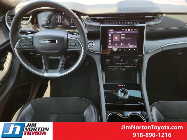 Used 2023 Jeep Grand Cherokee SUV