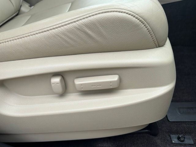 used 2018 Acura MDX car, priced at $20,125