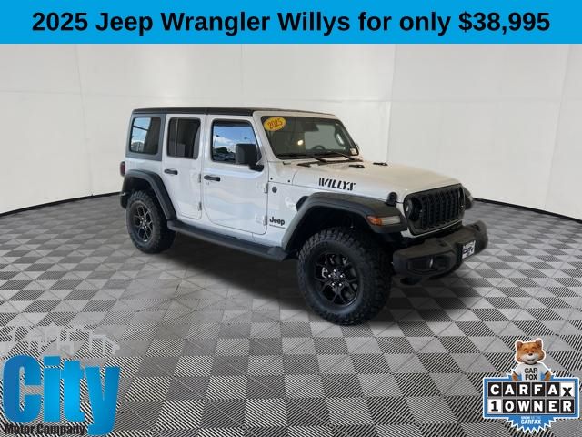Bright White Clearcoat 2025 Jeep Wrangler SUV / Crossover Four-Wheel Drive 8-Speed Automatic