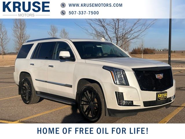 2017 Cadillac Escalade Luxury