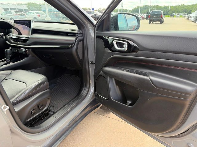 Used 2023 Jeep Compass SUV