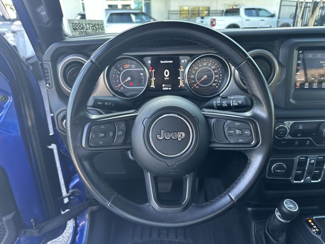Used 2020 Blue Jeep Unlimited Sport S image 15