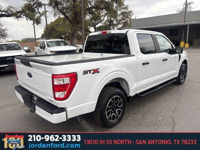 Used Car 2022 Ford F-150  Xl For Sale Under $30,000 In San Antonio, Texas