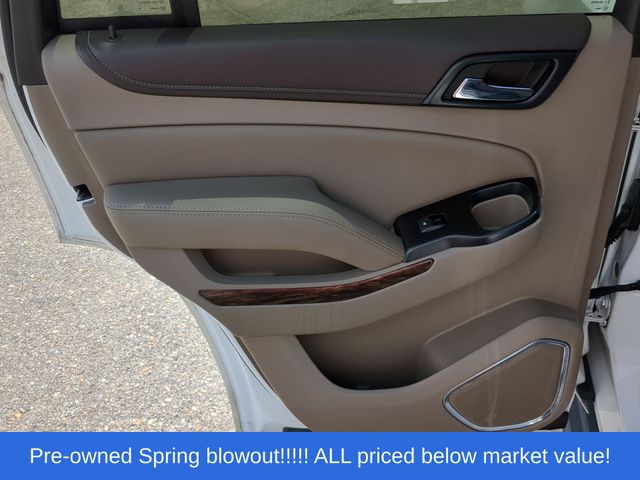 Used 2018 White GMC SLT image 36
