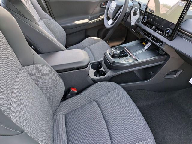 2026 Toyota bZ XLE - Photo 29