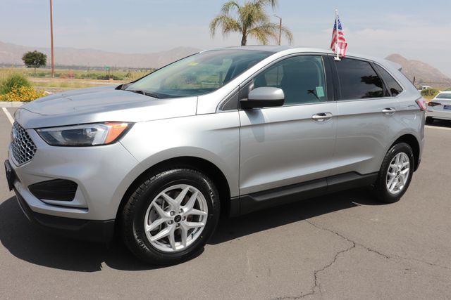 2024 Ford Edge SEL photo