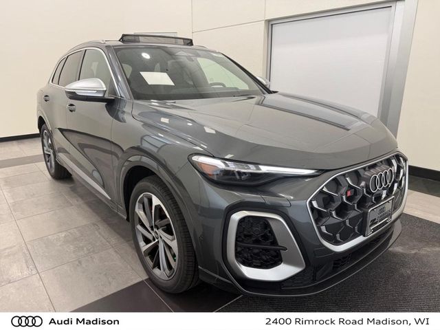 Gray 2026 Audi SQ5 SUV / Crossover All-Wheel Drive 7-Speed Automatic