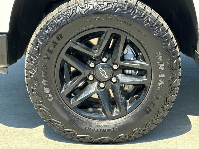 2023 Chevrolet Silverado 1500 LT Trail Boss 25