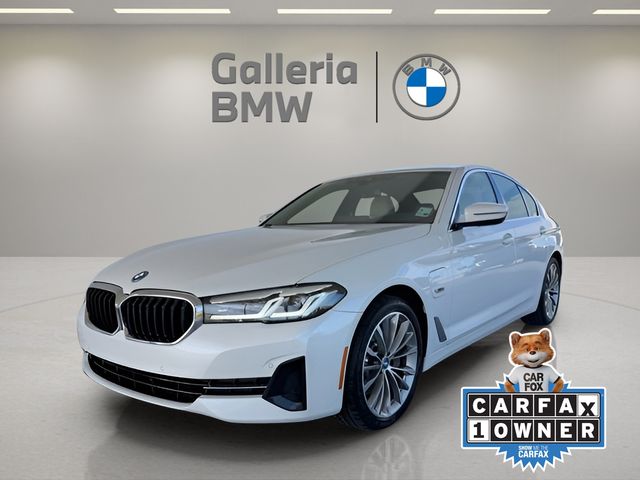 2023 BMW 5 Series 530e's photo