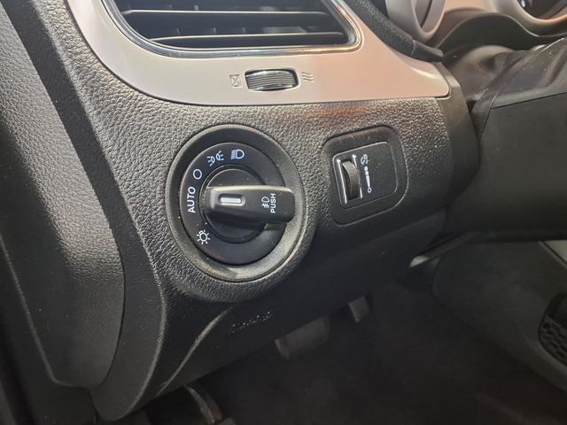 2019 Dodge Journey SE Silver at North Houston Mitsubishi
