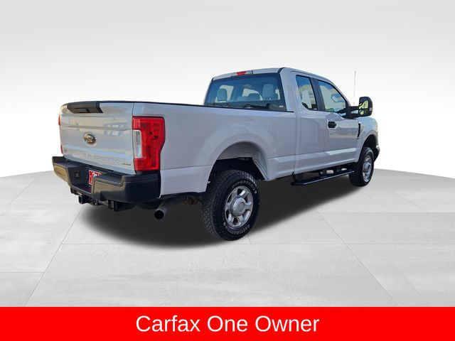 2017 Ford F-250SD XL photo