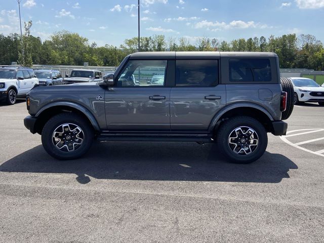 2024 Ford Bronco Outer Banks 6