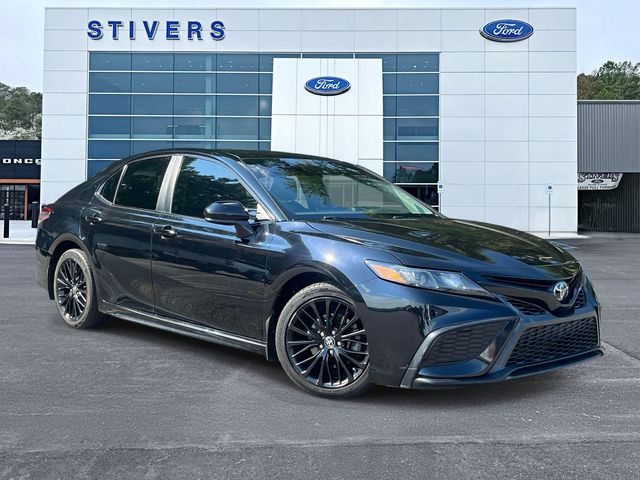 Midnight Black Metallic 2021 Toyota Camry Sedan Front-Wheel Drive 8-Speed Automatic