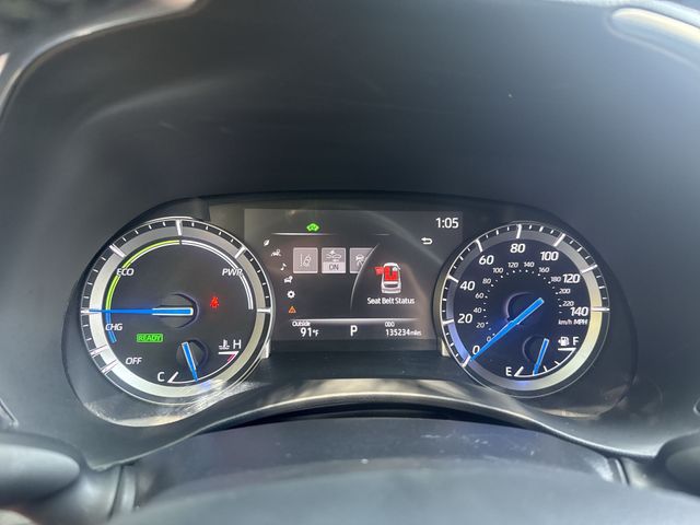 Used 2022  Toyota Platinum image 21