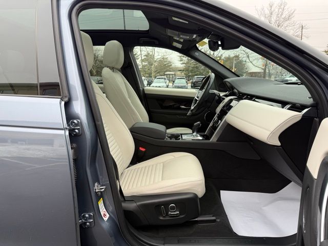 2022 Land Rover Discovery Sport