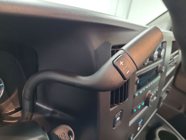 2026 – Chevrolet – Express 3500