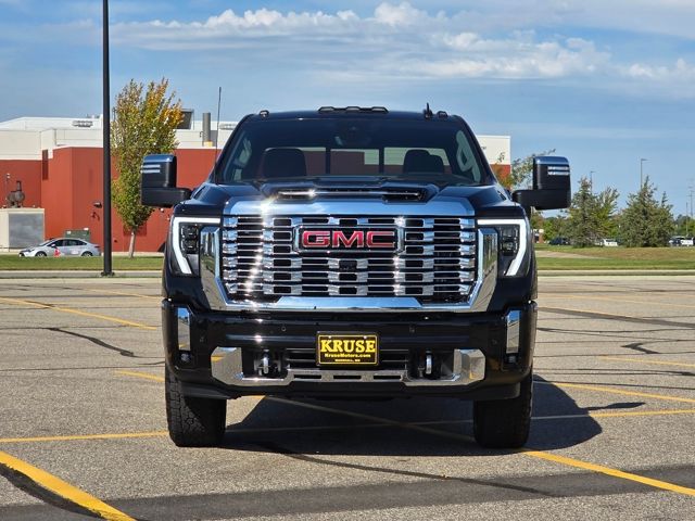2026 GMC Sierra 3500HD Denali