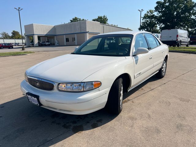 White 2001 Buick Century Sedan Front-Wheel Drive 4-Speed Automatic Overdrive