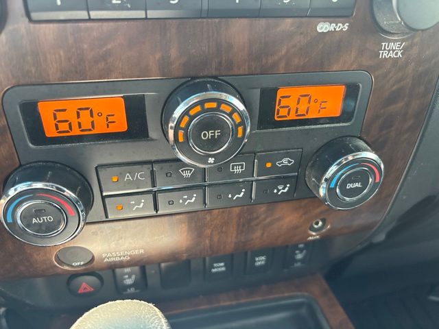 Used 2011 Black Nissan SL image 28