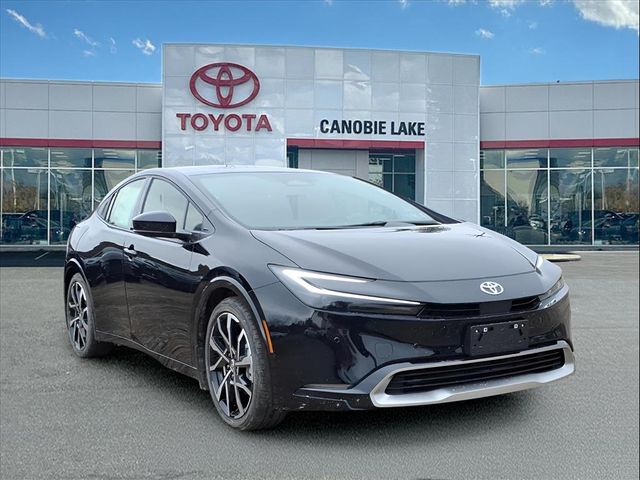 2026 Toyota Prius XSE's photo