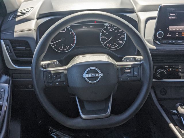 2025 Nissan Rogue S photo