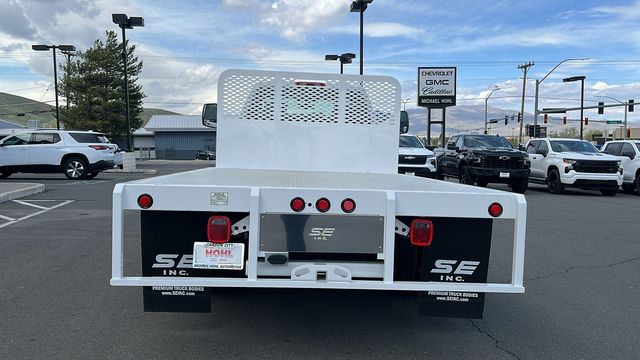 2023 Chevrolet Silverado 5500HD Work Truck 13