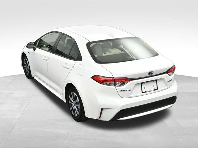 2020 Toyota Corolla Hybrid LE 32