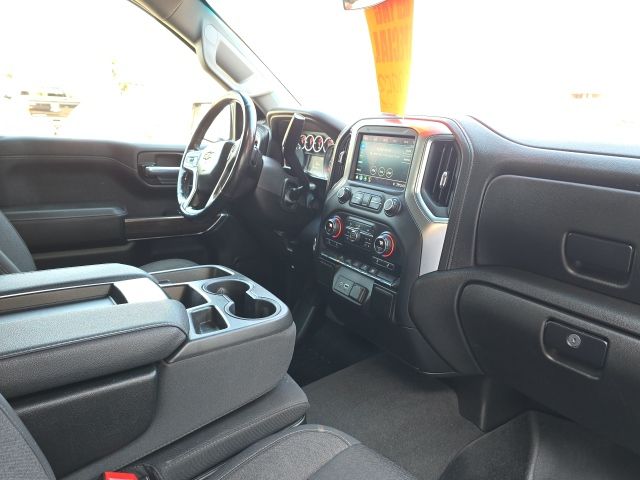 2021 Chevrolet Silverado 1500 LT:45160A