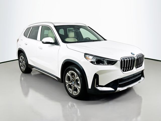 2025 BMW X1 xDrive28i 3