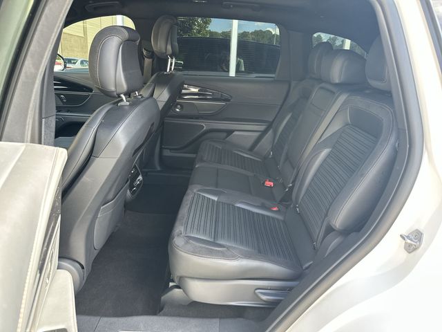 Used 2024 White Lincoln Reserve image 23