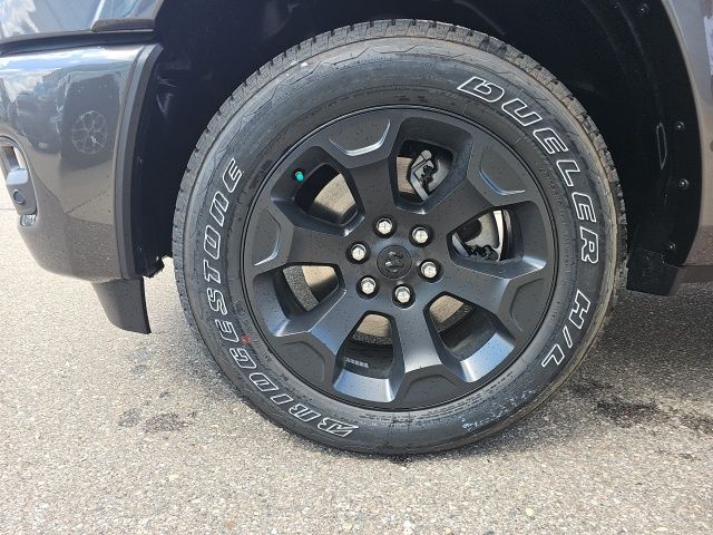 2025 Ram 1500 Big Horn/Lone Star - Granite Crystal Metallic Clearcoat exterior view 12